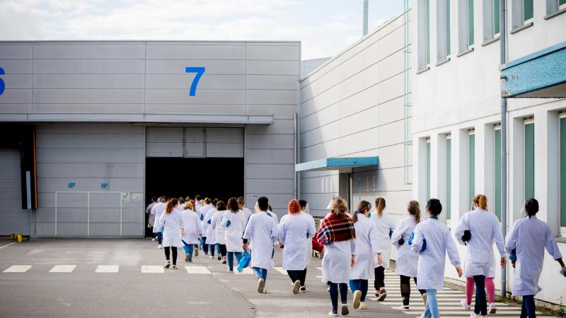 Contacto com trabalhadores da Preh