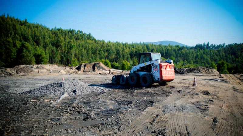 Visita à obra de remoção de resíduos perigosos de São Pedro da Cova