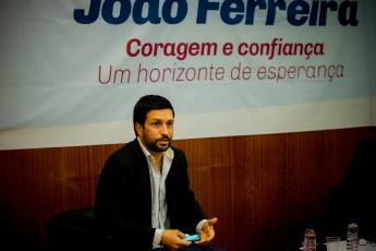 Encontro com Assistentes Sociais, Associação de Jornalistas e Homens de Letras do Porto