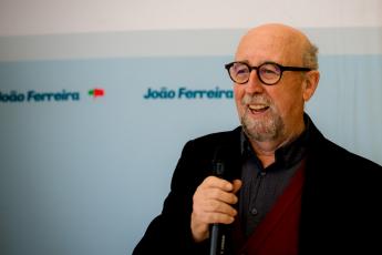 Sessão de entrega da lista de apoiantes membros de ORT do sector dos transportes e comunicações