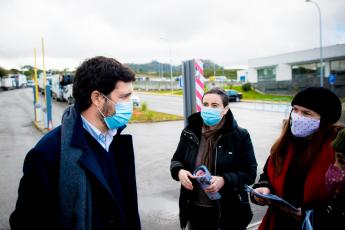 Contacto com os trabalhadores da recolha de resíduos sólidos dos SMAS de Sintra