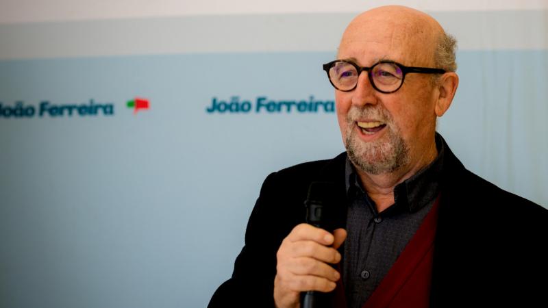 Sessão de entrega da lista de apoiantes membros de ORT do sector dos transportes e comunicações