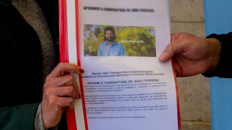 Sessão de entrega da lista de apoiantes membros de ORT do sector dos transportes e comunicações