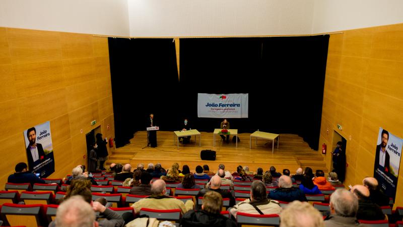 Sessão pública em Espinho