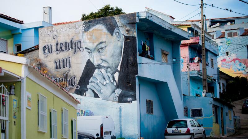 Visita e encontro na Associação Moinho da Juventude, Cova da Moura, Amadora