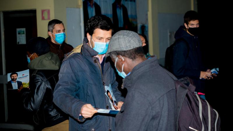 Contacto com trabalhadores na Lisnave