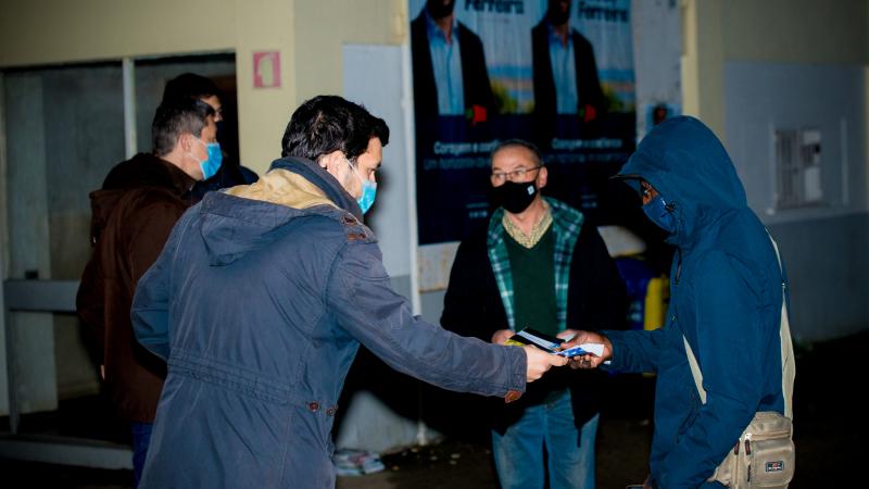 Contacto com trabalhadores na Lisnave