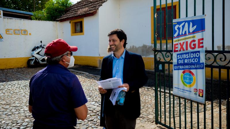 Contacto com trabalhadores da Divisão de Higiene e Limpeza da Câmara Municipal de Évora