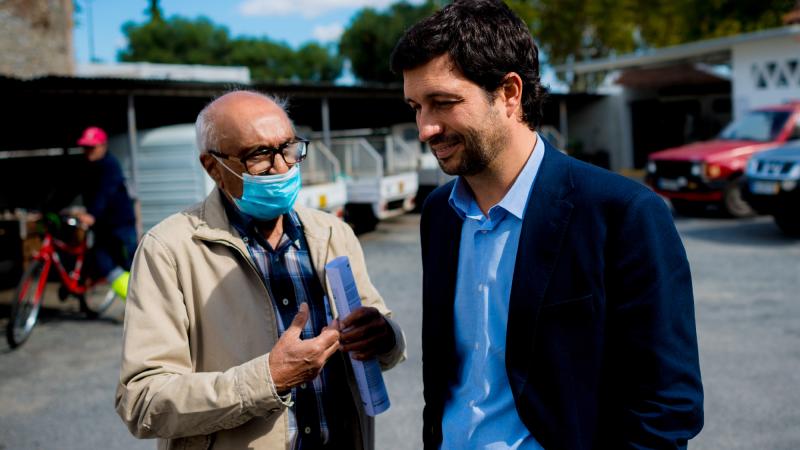 Contacto com trabalhadores da Divisão de Higiene e Limpeza da Câmara Municipal de Évora