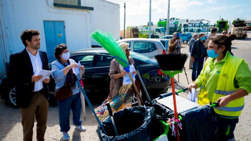 Contacto com os trabalhadores da FAGAR, empresa municipal de águas e resíduos de Faro, Horta da Areia