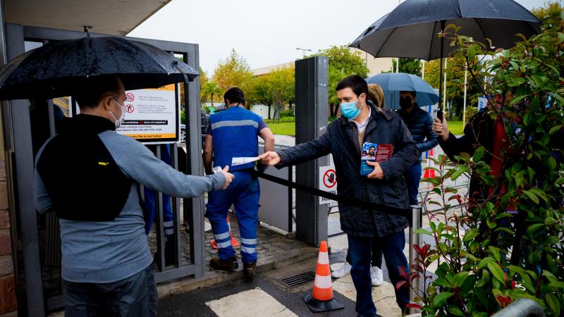 Contacto com os trabalhadores Continental Mabor