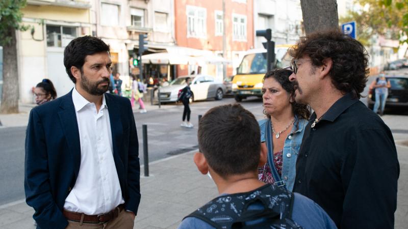 Regresso ao ensino presencial. Ouvir as famílias