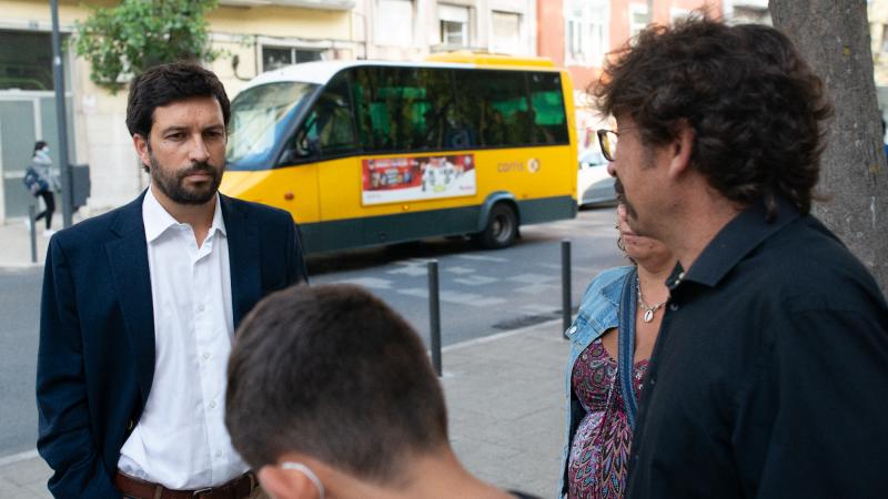 Regresso ao ensino presencial. Ouvir as famílias