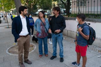 Regresso ao ensino presencial.  Ouvir as famílias