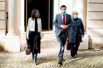 Entrega processo de candidatura no Tribunal Constitucional, Lisboa