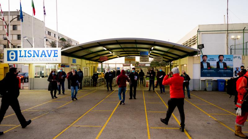 Contacto com trabalhadores na Lisnave
