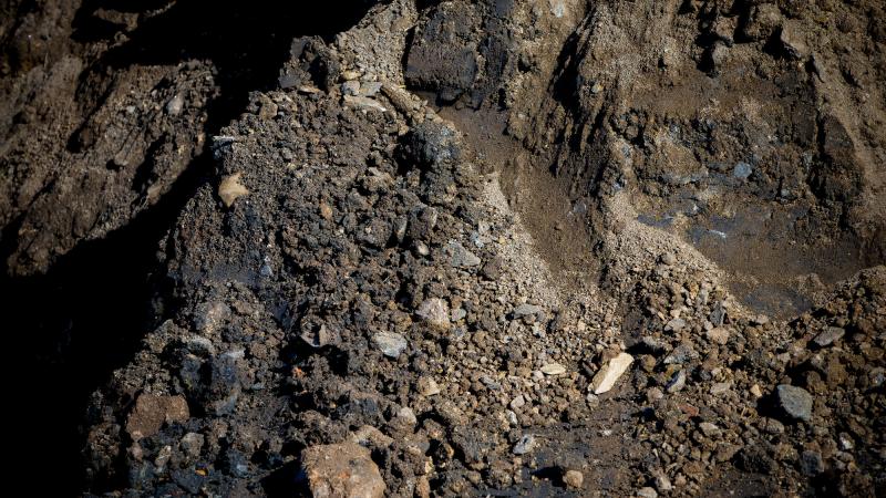 Visita à obra de remoção de resíduos perigosos de São Pedro da Cova